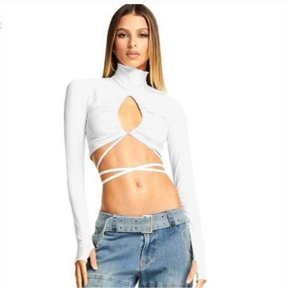 IAMGIA AFIA | White Long-Sleeve Cutout Wrap Crop Top